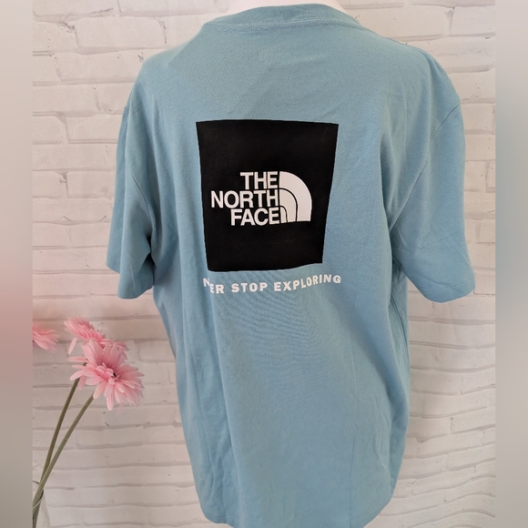 The North Face Women's Blue T-Shirt - Picture 2 of 6